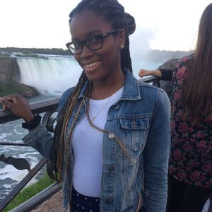 Meet your Posher, Lanifa